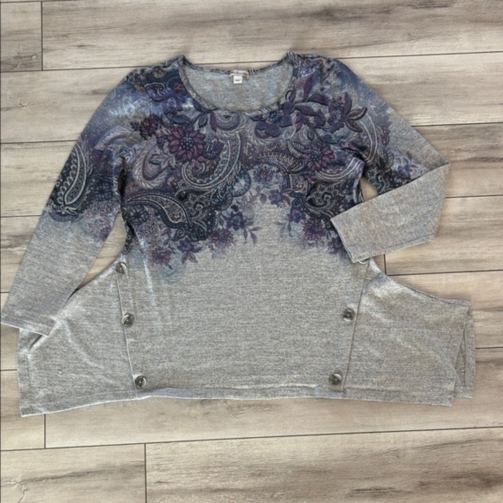 World Unity gray long sleeve paisley print thermal top shirt size XL
